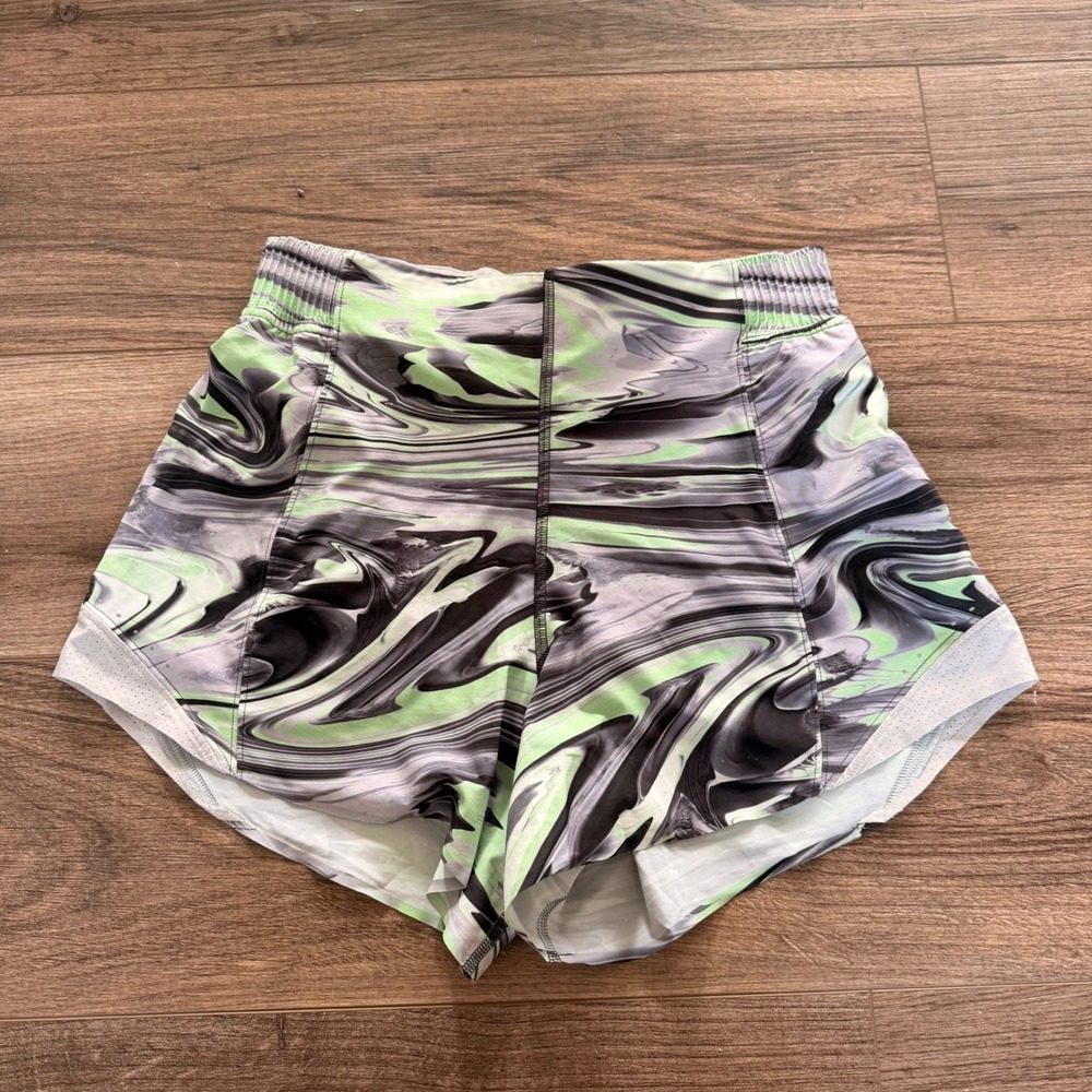 Lululemon Women's Hotty Hot High Rise Short Special Edition - LW7BW0T